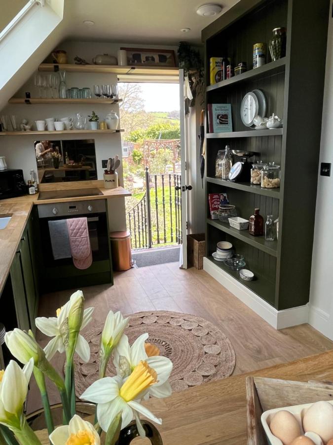 Ferienwohnung Pear Tree Loft Lacock Exterior foto